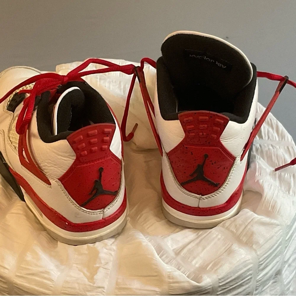 Nike Air Jordan 4 Retro White/Red (Fire Red Style) – Men’s 7.5